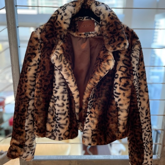 NEW Blank NYC Thundercat Leopard Jacket - Picture 4 of 10